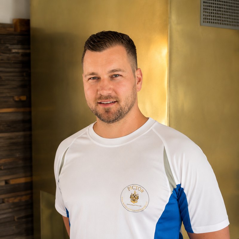Jakob Wolff